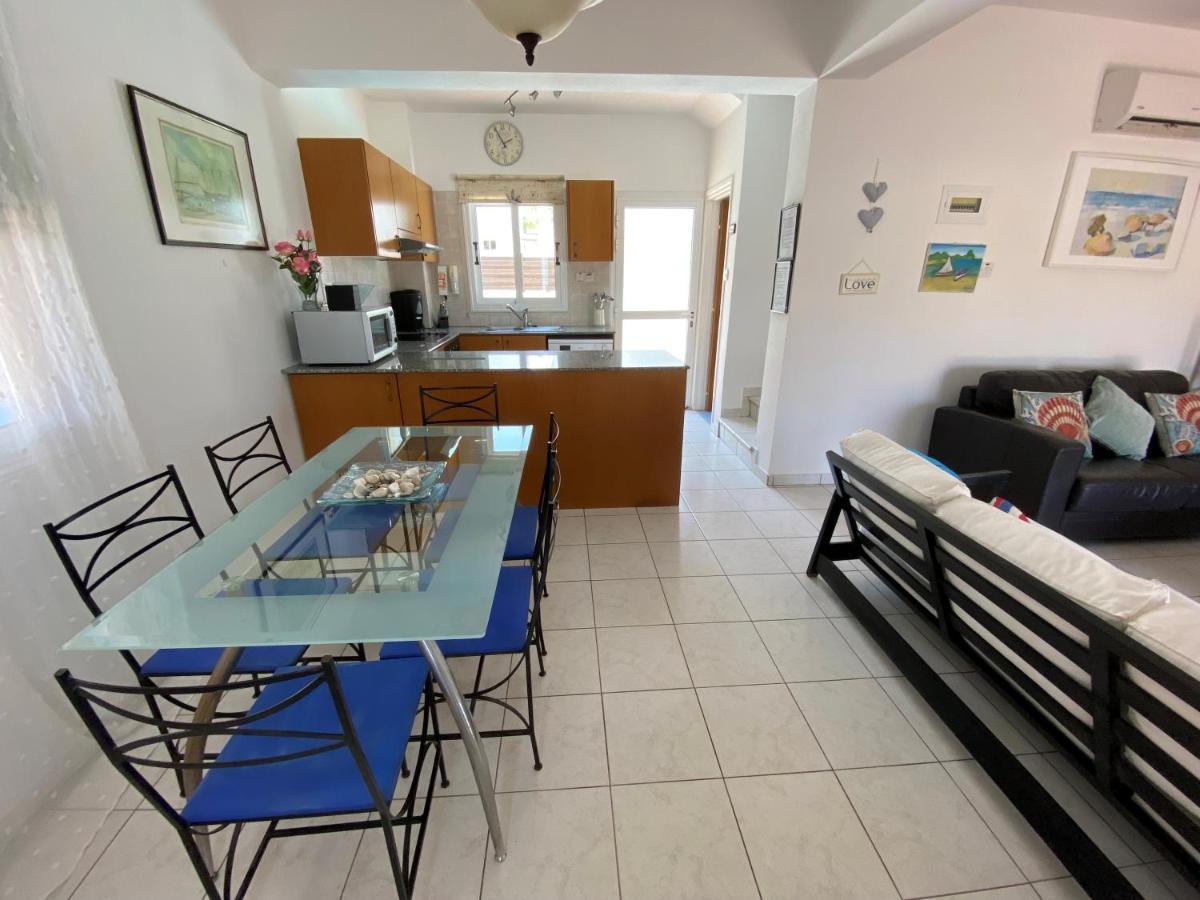 Villa Emiliana Paralimni Exterior foto