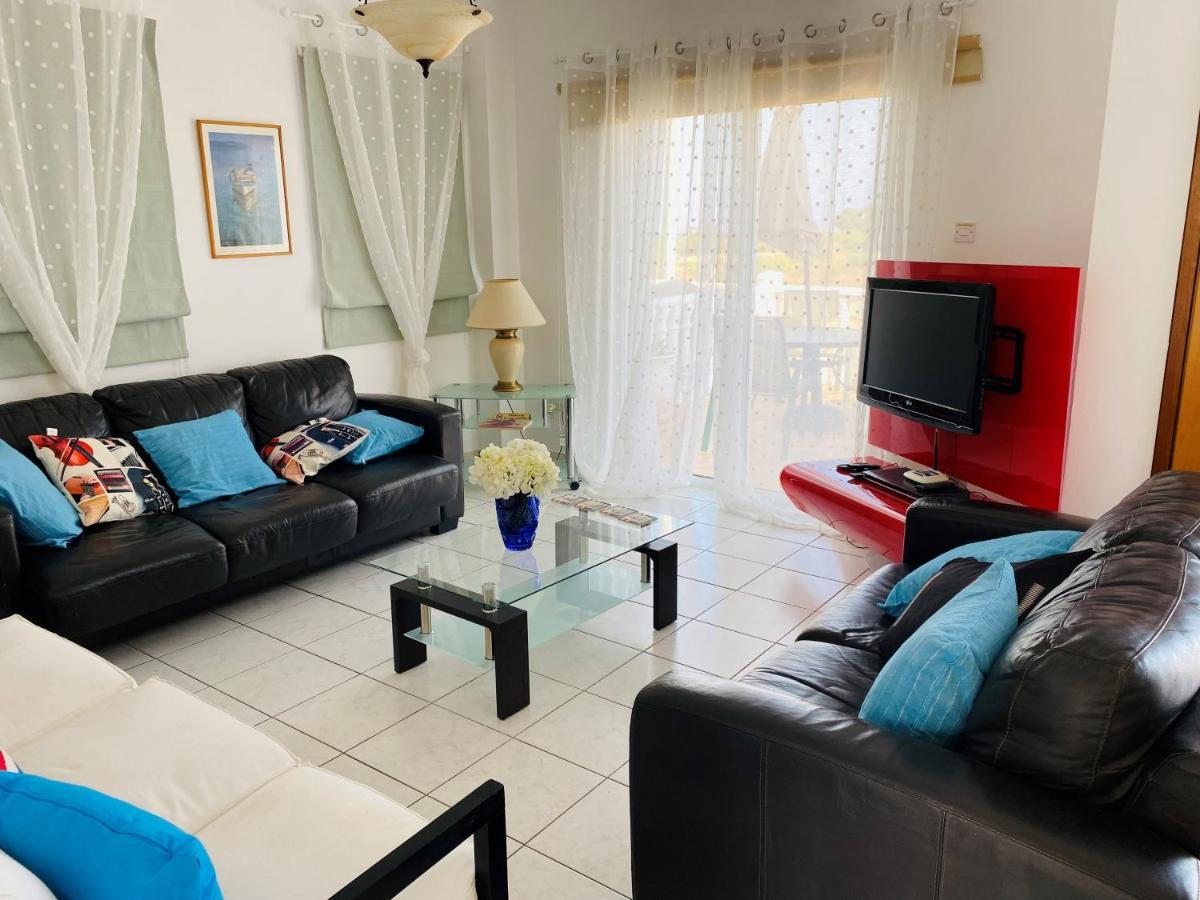 Villa Emiliana Paralimni Exterior foto